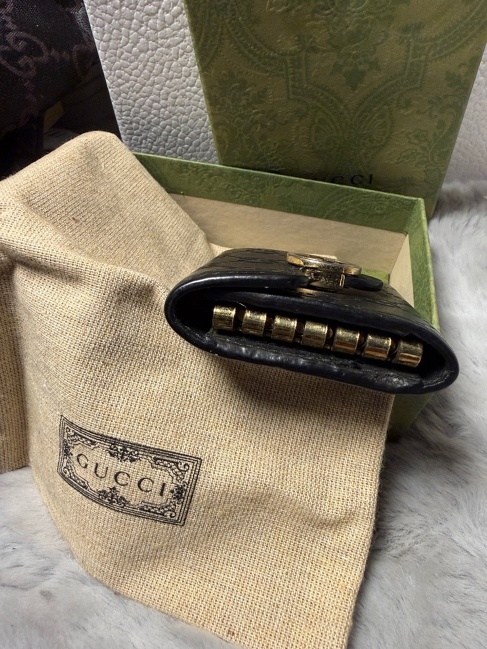 Gucci Black Embossed GG Card Case with Gold Interlocking G - Picture 4 of 10